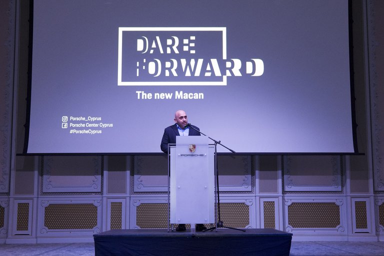 The new Porsche Macan event 4.jpg