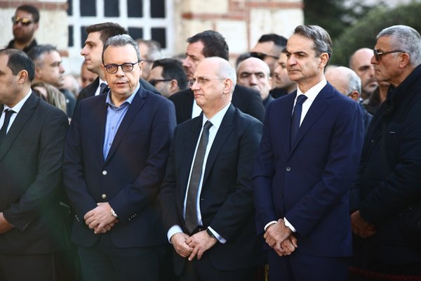 mitsotakis_famellos.jpeg