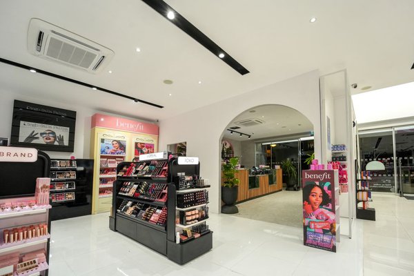 BB ANEXARTISIAS5.jpg