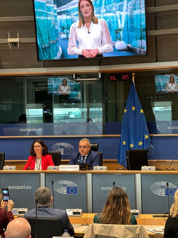 HadjiPharmacy 3.jpeg