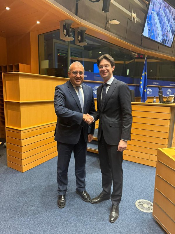 Χατζηπαντέλα_Bart Vermeulen_DirectorExxonMobil.jpeg