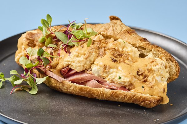 Saussage Croissant4169.jpg