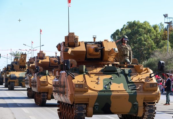 Zırhlı Muharebe Aracı (ΖΜΑ-15).jpg