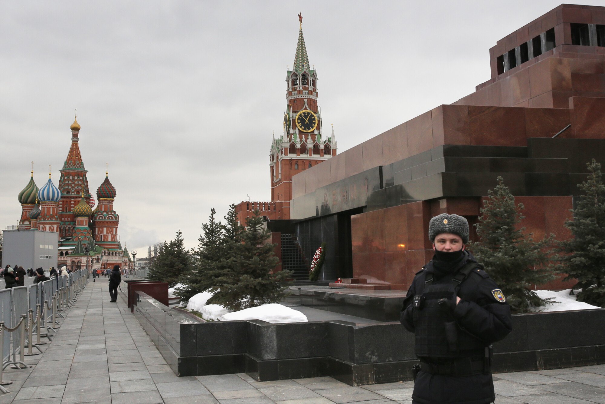 охрана кремля в москве